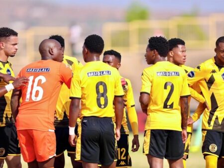 Chiefs Establish Two-Point Lead, Bucs Endure First Loss