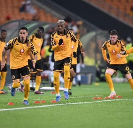 Chiefs and AmaZulu Clash at FNB Stadium Seeking League Redemption