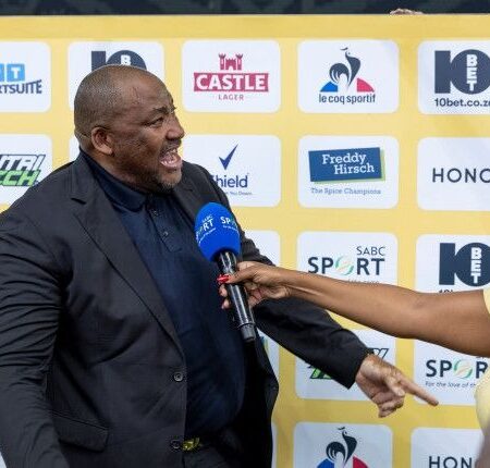 Motsepe Confident Minister McKenzie Will Respect FIFA Rules in SAFA Dispute