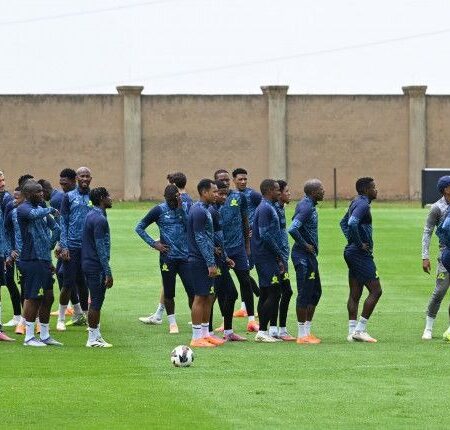 Kerr’s Stark Warning: Chasing Big Clubs Can Derail Careers