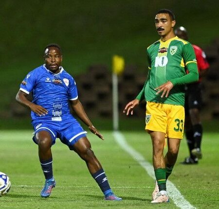 Kerr Reveals “Frustrating” Past with Bafana Newcomer Makgalwa, Hails His Turnaround