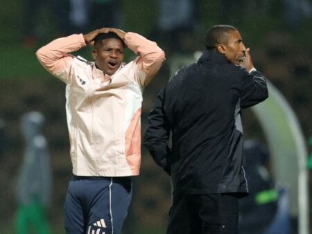 Ouaddou Explains Resting Key Defender Mbokazi for Pirates’ Playoff Push