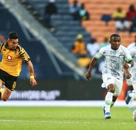 Former Coach Backs Ndlondlo for Chiefs Move, Questions Club’s Transfer Strategy