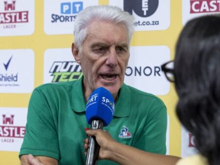 Broos to Test New Faces in Final Audition for AFCON