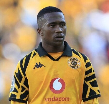 Broos Sets Expectations for AFCON Standby Trio, Explains Squad Choices