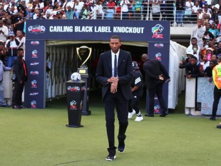 Carling Knockout Final Preview: Pirates Seek Silverware, Gallants Chase History