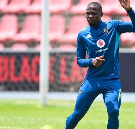 PSL Clubs Circle as Mabasa’s Pirates Future Remains Uncertain