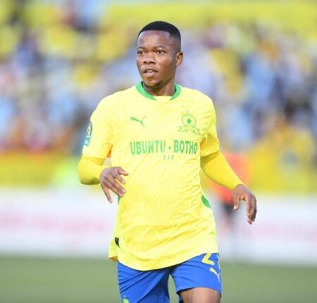 Sundowns Set to Open Talks Over New Contract for Midfielder Mkhulise