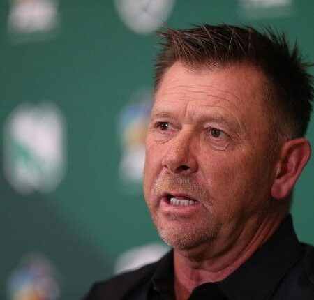 Tinkler Warns Against Complacency as Sekhukhune Face High-Flying Milford
