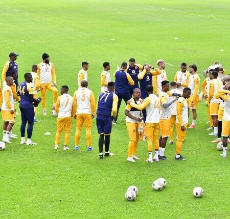 Kaizer Chiefs’ Training Return: Five Key Issues to Watch