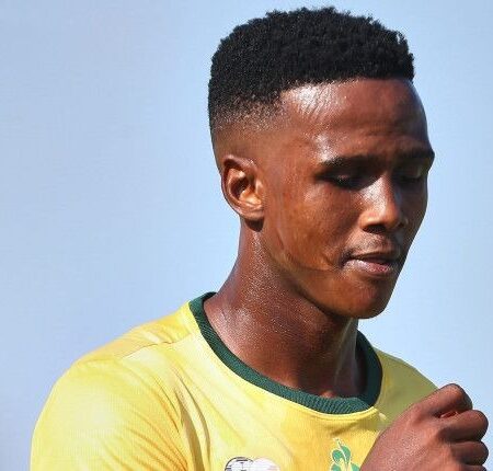 “I Can Always Count On Him”: Broos Reaffirms Faith in Ndamane
